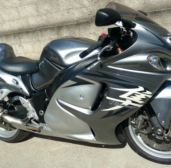 Recuperação de carenagem e pintura Suzuki Hayabusa